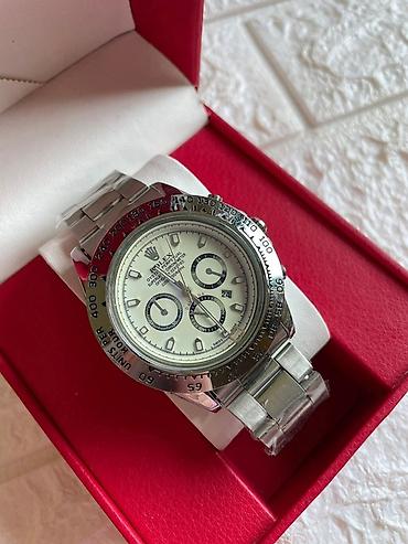 Ručni satovi: Cena:2900 (Bez kutije)
Cena:3400 (Sa kutijom)
💋 — 4