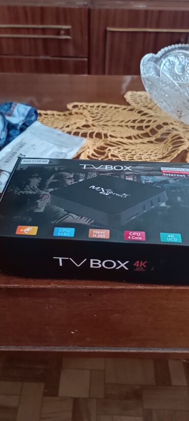 телевизор tcl 24: Интернет приставка к телевизору 4k с YouTube Netflix моментально