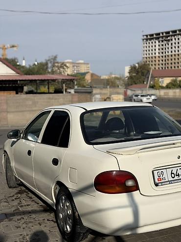молдинг w211: Hyundai Accent: 1994 г., Механика, Бензин, Седан — 7