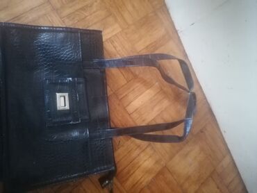 Torbe: Materijal: Koža, Platno — 7