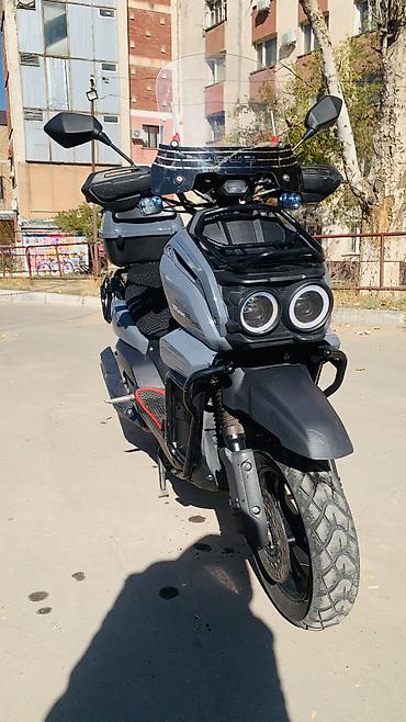 скутер 2 110: Макси-скутер Tank, 150 куб. см, Бензин, Б/у — 2