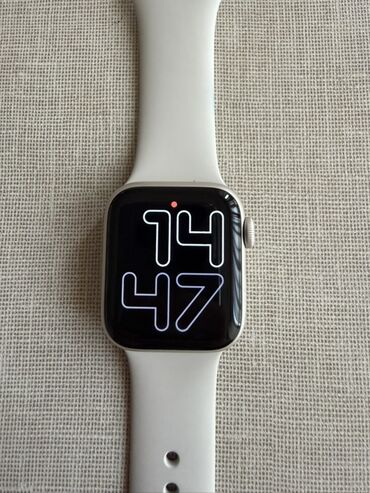 24 ekran: Смарт часы, Apple, Сенсорный экран, цвет - Серебристый