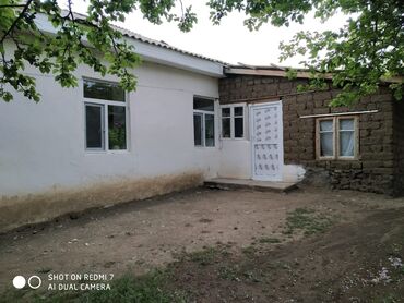 Продажа дач: Баку, 90 м², 3 комнаты, С бассейном, Газ, Электричество, Водопровод
