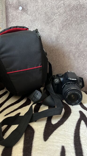 fotoaparat canon sx170is: Фотоаппарат canon 550d вместе с сумкой. Всё работает. Использовался