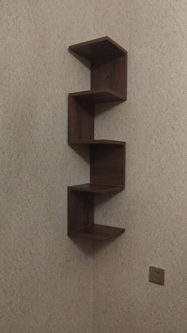 Rəflər: Dekorativ rəf, Corner shelf — 2
