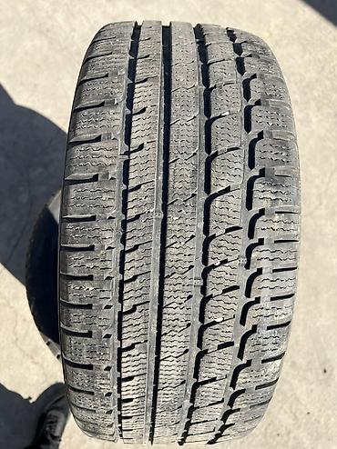 165 60 14: Шины 235 / 45 / R 18, Зима, Б/у, Комплект, Легковые, Корея, Kumho — 3