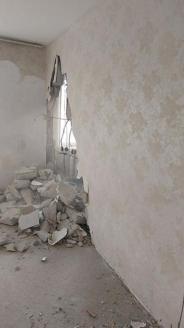 urban construction: Снятие потолков | Железобетонная стена | Сбивка старой штукатурки | Крыша из шифера Больше 6 лет опыта — 7