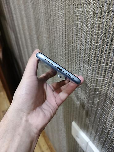 Apple iPhone: IPhone Xr, 64 GB, Mavi, Simsiz şarj, Face ID — 4