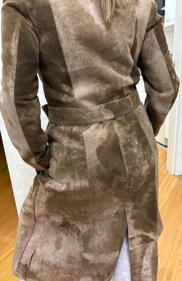 Plaşlar: Qadın üçün süet trençkot - Material: yumşaq süet (nubuk effektli) — 7