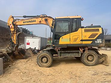 Экскаваторы: Экскаватор, Hyundai, 2020 г., Колесный — 2