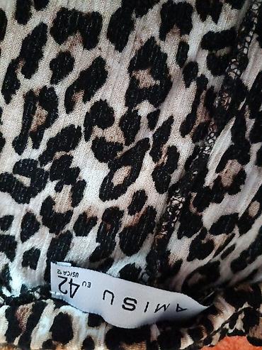 Ostale pantalone: Ženske pantalone sa leopard printom - Širok, ravan kroj nogavica – — 8