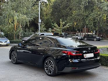 Toyota: Toyota Camry: 2024 г., 2.5 л, Автомат, Бензин, Седан — 3