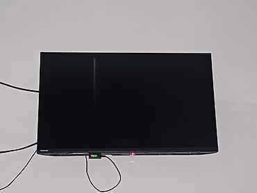 82 tv: Toshiba 82 sm diaqonal Smart TV - Ekranın üzərində qoruyucu plyonka — 1