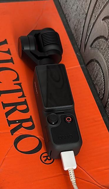 DJI Osmo Pocket 4 Pro – cib ölçülü, 3-oxlu stabilizatorlu peşəkar
