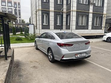 Продажа авто: Hyundai Sonata: 2019 г., 2 л, Автомат, Бензин, Седан — 3