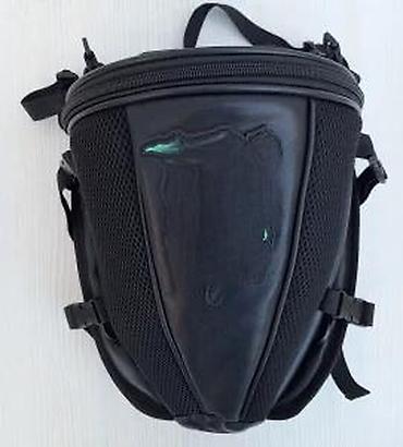 Sportske torbe i rančevi: Motorcycle tank torba – crna, aerodinamičnog oblika, sa zelenim — 12