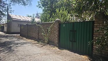 Үйлөрдү сатуу: 3 бөлмө, 65 м², 4 соток, Бишкек, Аламедин базары Менчик ээси — 3