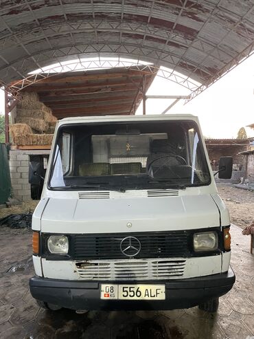 запчасти опель омега б: Легкий грузовик, Mercedes-Benz, Стандарт, 2 т, Б/у