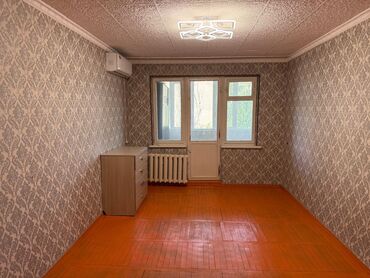 снять квартиру на долгий срок в бишкеке ок: 2 бөлмө, 43 кв. м, 104-серия, 4 кабат, Косметикалык ремонт