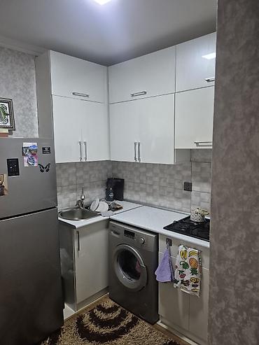pletka: Xirdalanda Riyad ticaret mərkəzi ilə uzbə uzdə abşeron gğnclər — 2