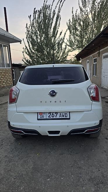 bmw х3: Ssangyong Tivoli: 2019 г., 1.6 л, Автомат, Бензин, Кроссовер — 3
