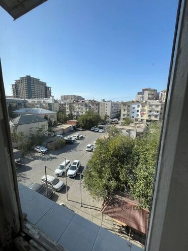 Köhnə tikili: Bakı, Ağ şəhər, 3 otaqlı, Köhnə tikili, m. Xətai, 82 kv. m -da lalafo.az — 13 Köhnə tikili: Bakı, Ağ şəhər, 3 otaqlı, Köhnə tikili, m. Xətai, 82 kv. m — 13