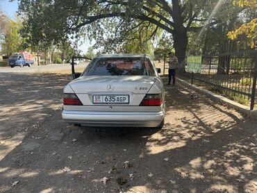 колпачки на диски тойота: Mercedes-Benz W124: 1994 г., 2.8 л, Автомат, Газ, Седан