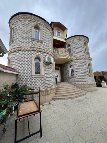 Bağ evlərinin satışı: Bakı, Mərdəkan, 282 kv. m, 5 otaqlı, Hovuzlu, Kombi, Qaz, İşıq -da lalafo.az — 12 Bağ evlərinin satışı: Bakı, Mərdəkan, 282 kv. m, 5 otaqlı, Hovuzlu, Kombi, Qaz, İşıq — 12