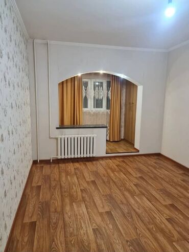 купить квартиру в рассрочку без первоначального взноса: 3 комнаты, 68 м², 106 серия, 6 этаж, Косметический ремонт