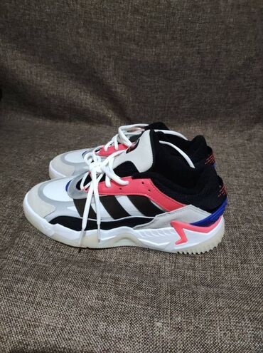 детские баскетбольные кроссовки: Кроссовки Adidas Niteball 2 мужские/женские размер 42 (UK 8) оригинал