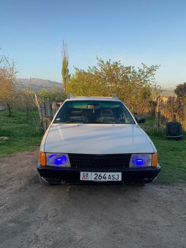 машины за 6000 долларов: Audi 100: 1985 г., 1.8 л, Механика, Бензин, Универсал