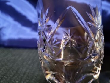 Čaše: Case za zestoko pice,kristal,rucno rezbarene 70te. Casice za zestoko na lalafo.rs — 6 Čaše: Case za zestoko pice,kristal,rucno rezbarene 70te. Casice za zestoko — 6