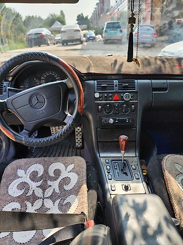 v klass: Mercedes-Benz E-Class: 1998 г., Автомат — 1