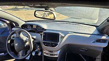 cari online: INSTRUMENT TABLA ZA PEUGEOT 208 - XY | Instrument tabla Peugeot 208 — 1