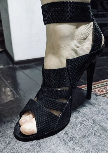 женские вечерние туфли: Туфли Размер: 38, цвет - Черный