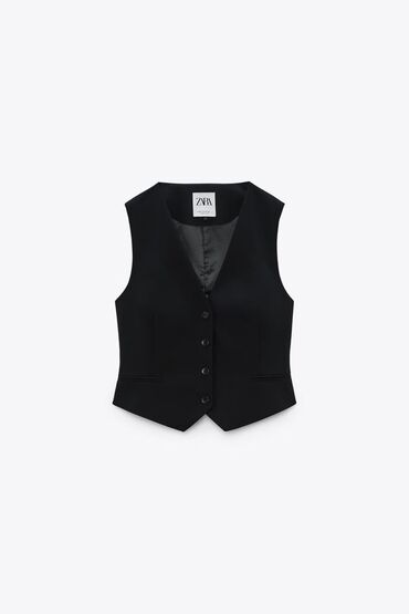 тренч ош: Классический женский жилет от Zara черного цвета. Застегивается на