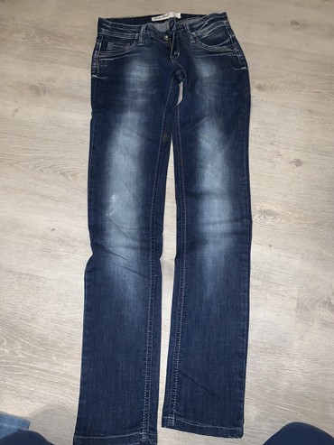 zara pantalone zenske: Br 29 uske imaju elastina