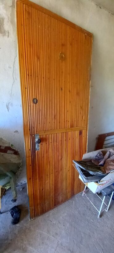 белорусские двери: Входная дверь