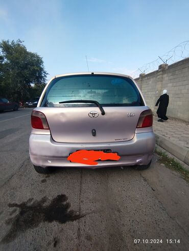 тайота сурф 2002: Toyota Vitz: 2001 г., 1.3 л, Автомат, Бензин, Хетчбек