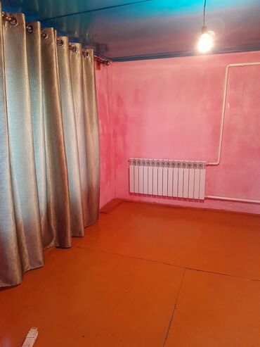 долгосрочный аренда: 14 м², Без мебели