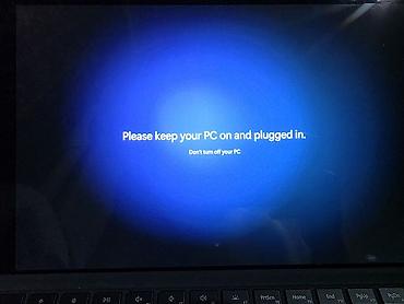 Digər planşetlər: Microsoft Surface Pro 5 Ekranı ideal vəziyyətdədir, heç bir cızığı — 12