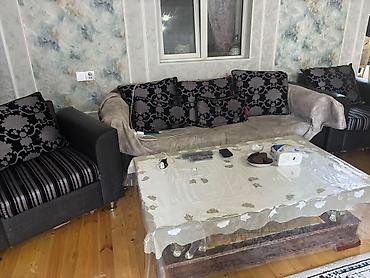 Qonaq otağı dəsti – divan, 2 kreslo və iri orta stol - Komplekt: 1 lalafo.az -da Qonaq otağı dəsti – divan, 2 kreslo və iri orta stol - Komplekt: 1