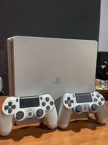 Ps 4 Slim Model Blomu yerinde Limited Edition Yaddas 1 TB sistem 13.52 lalafo.az -da Ps 4 Slim Model Blomu yerinde Limited Edition Yaddas 1 TB sistem 13.52