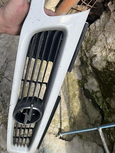 opel difuzer: Opel astra f ön radiator barmaqlığı (emblemli) - Marka/model — 3