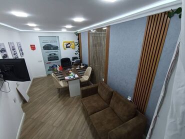 Zorge parkın yanında Ofis kirayə verilir. shəsi 30kv.
təmirli