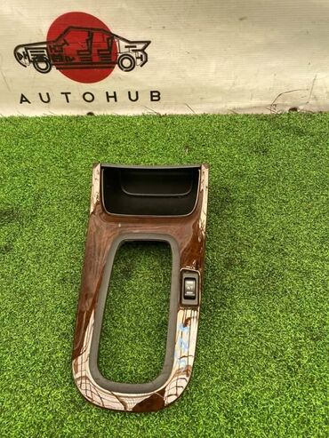 ниссан сефиро запчаст: Рамка селектора акпп Nissan Cefiro A33 2.0 2002 (б/у)