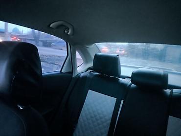 vw sharan: Volkswagen Polo: 2011 г., Механика, Седан — 3