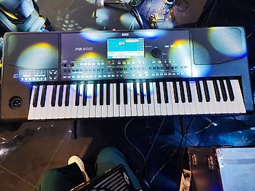 Клавишные инструменты: Korg Pa600 Professional Arranger sintezator . Alət 2 ildir pakopka — 2
