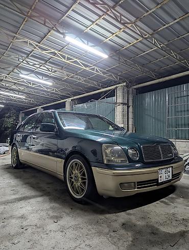 corolla 2022: Toyota Progres: 1999 г., Газ — 3