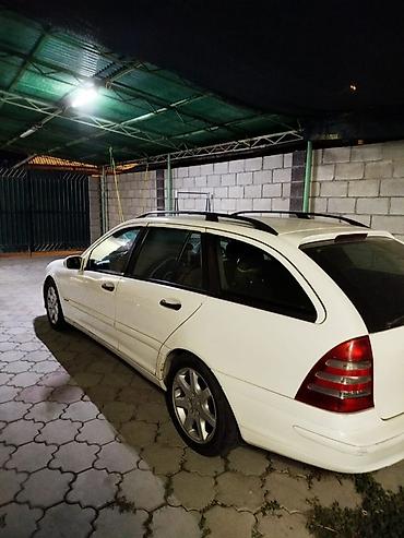 короткий спринтер: Mercedes-Benz C-Class: 2001 г., 2.2 л, Механика, Дизель, Универсал — 1